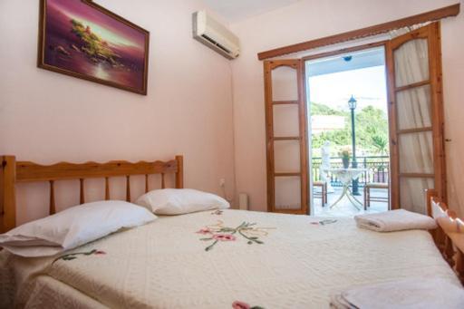 ポロス Fernanda'S Traditional 2 Floor Houseヴィラ エクステリア 写真